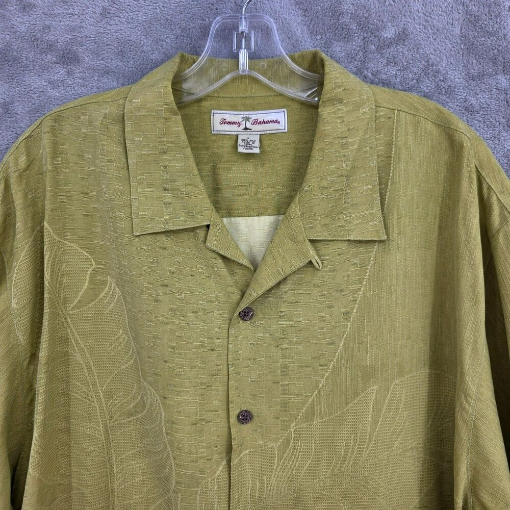 Tommy Bahama Loop Collar Silk Shirt L Yellow Green Tropical Textured Leaf Print